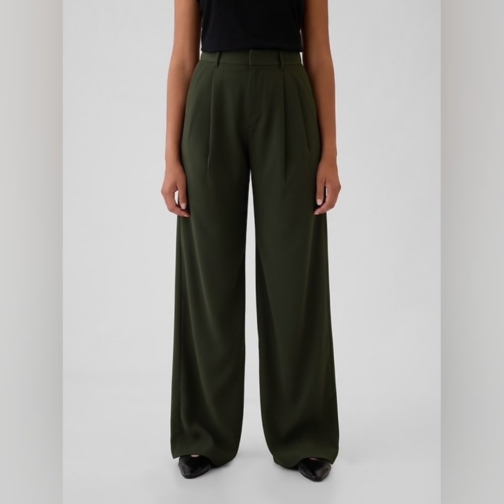 Elegant Olive Green Wide-Leg Pants